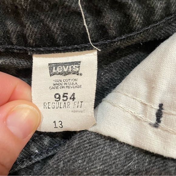 Vintage Levi’s Orange Tab Cuffed Black Shorts Sz 13 - Picture 4 of 6